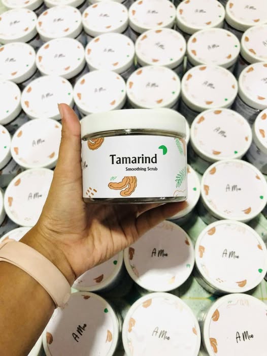 A Moe Scrub 350g ( Tamarind )